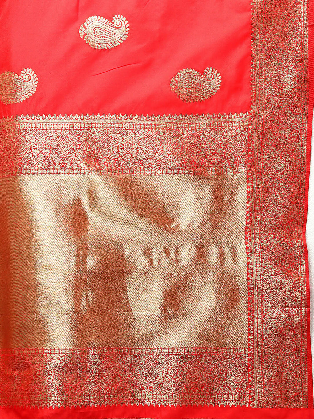 Lorenvalley Fashion Red Soft Silk Woven Design Gold Zari Weaving Saree