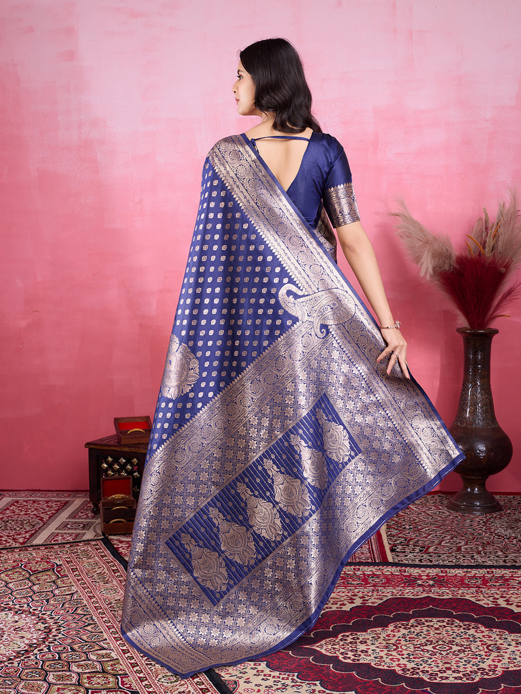 Vedant Vastram Banarasi Silk Fashion Saree - Navy