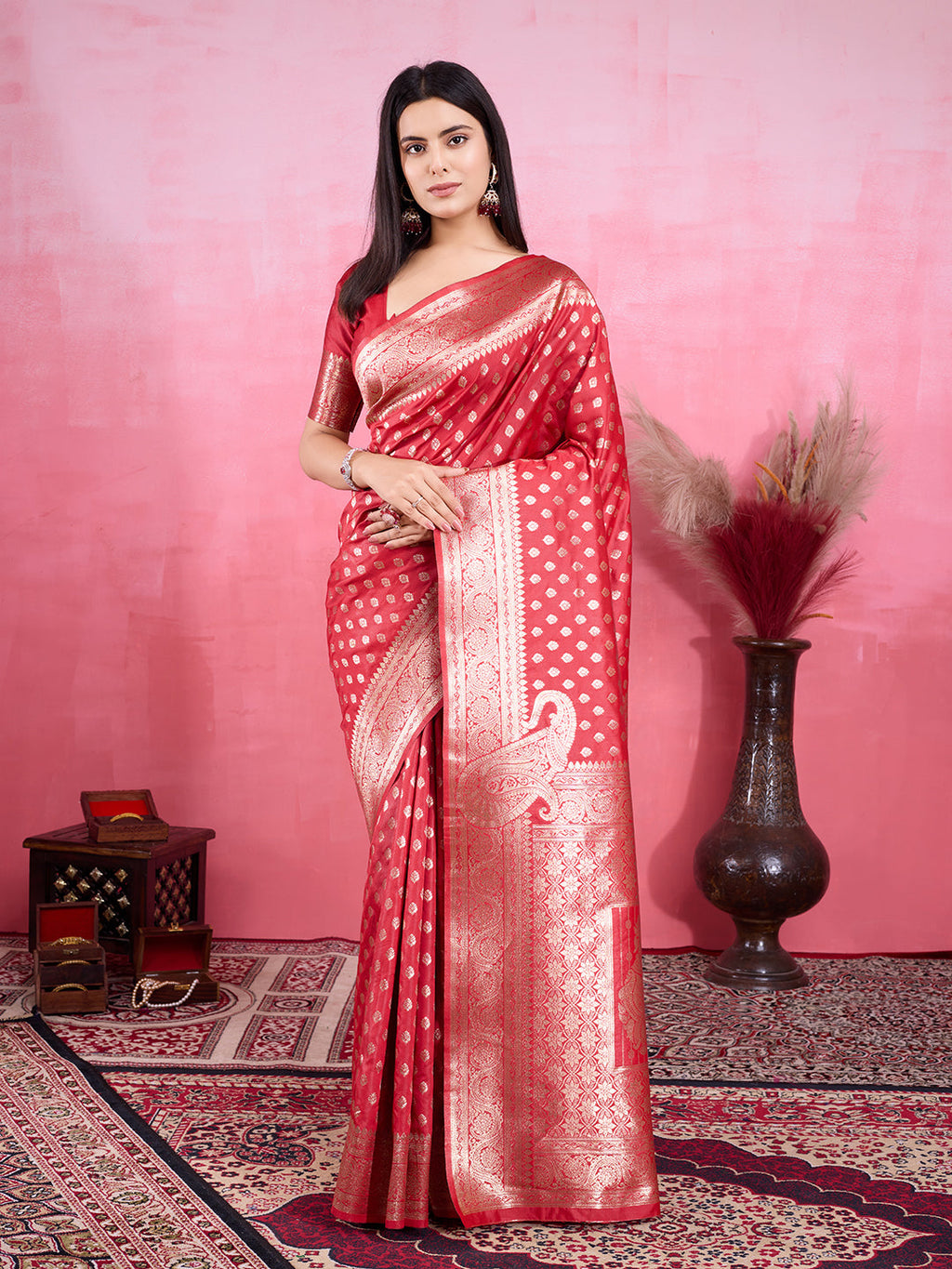 Vedant Vastram Banarasi Silk Fashion Saree - Red