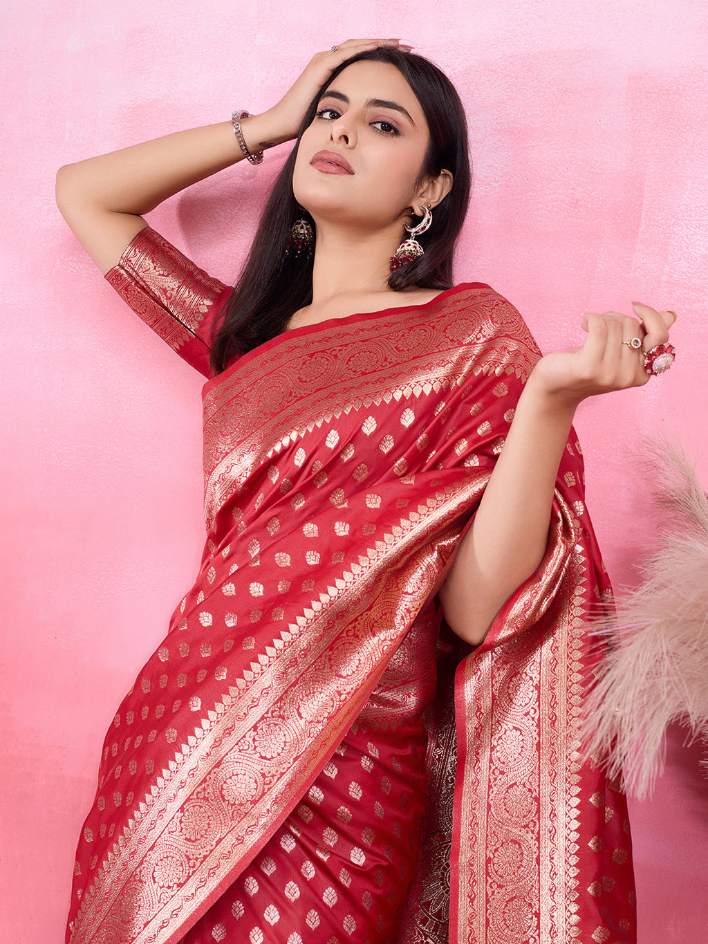 Vedant Vastram Banarasi Silk Fashion Saree - Red