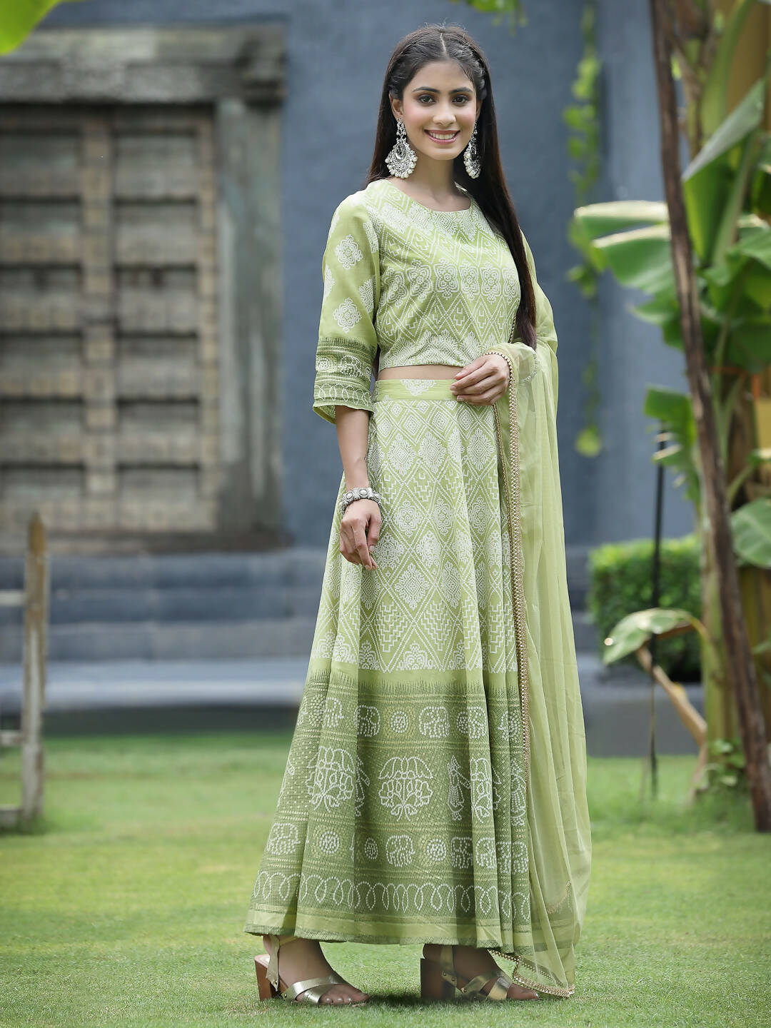 Juniper Green Santoon Slub Festive Foil Print Straight Lehnga Choli Set For Women - Distacart