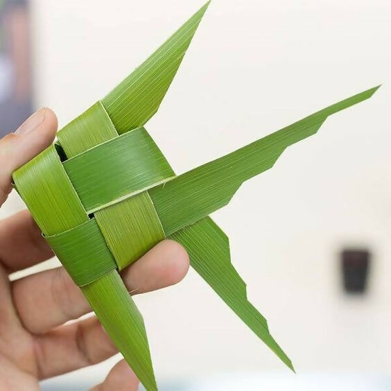 Shuddh Natural Hand Made Palm Leaf Fish & Lotus Hanging - Distacart