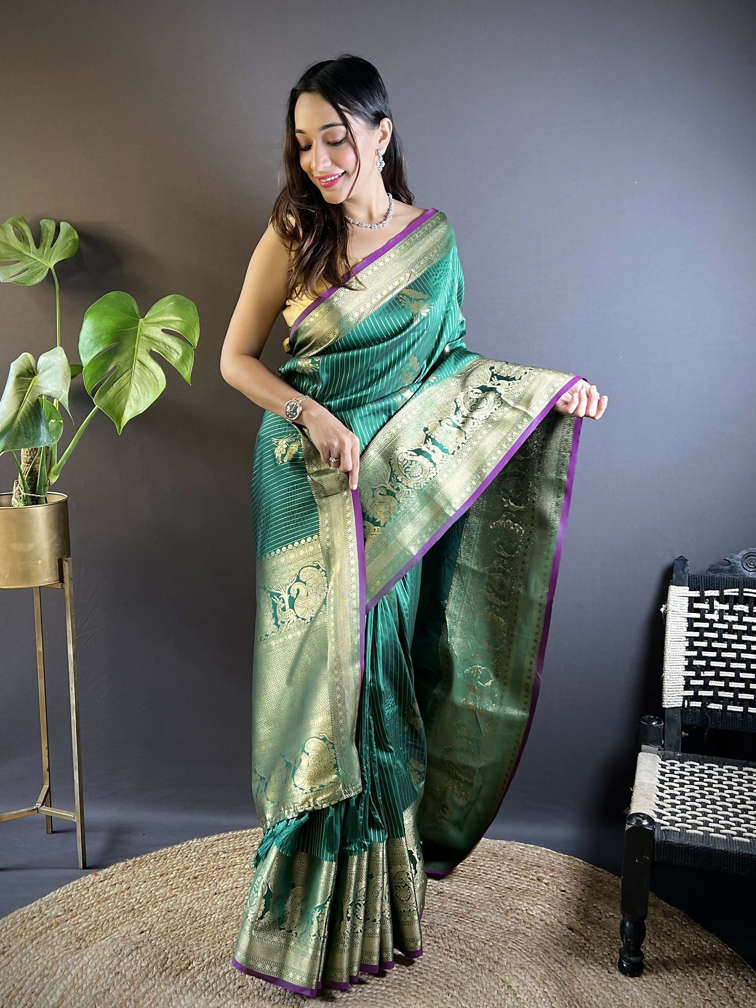 Joban Fashion Green Striped With Floral Motifs Soft Silk Leheriya Saree