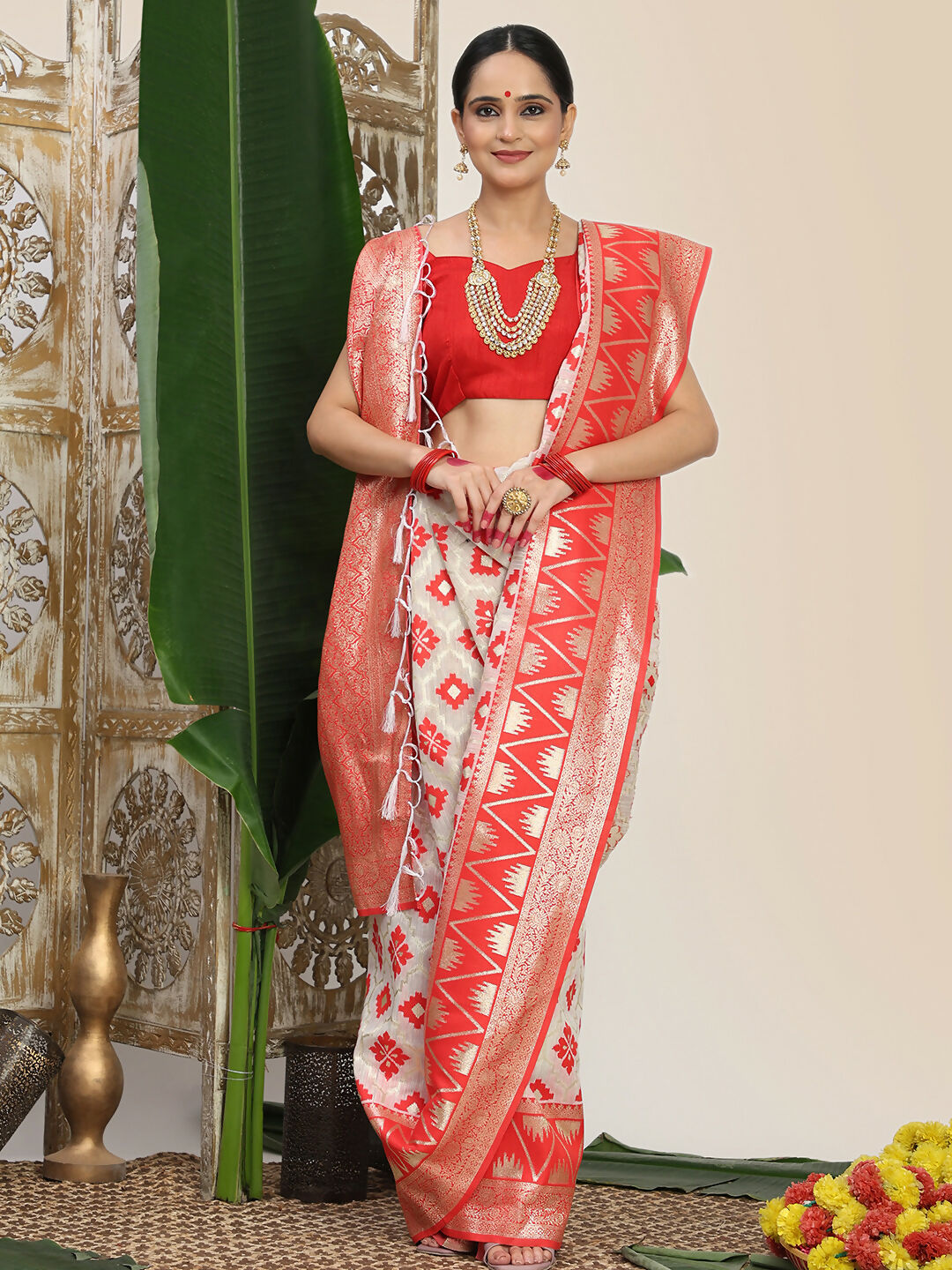 Shree Shyam Fashion Linen Cotton Red & White Saree - Distacart