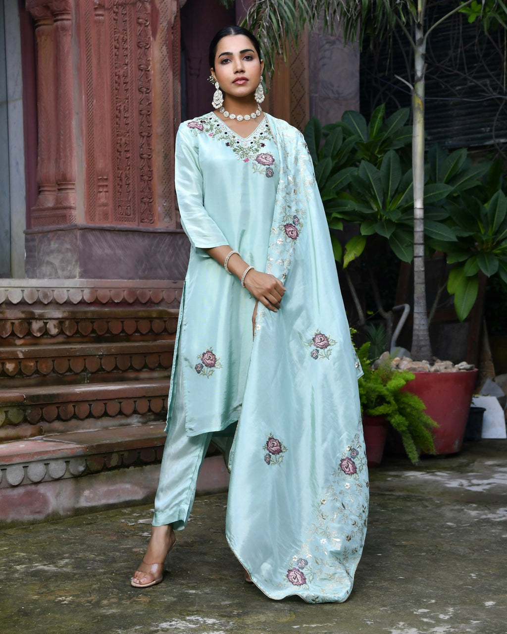 Vaasva Women's Tissue Silk Emboidered Suit Set With Solid Pant & Solid Embroidered Dupatta