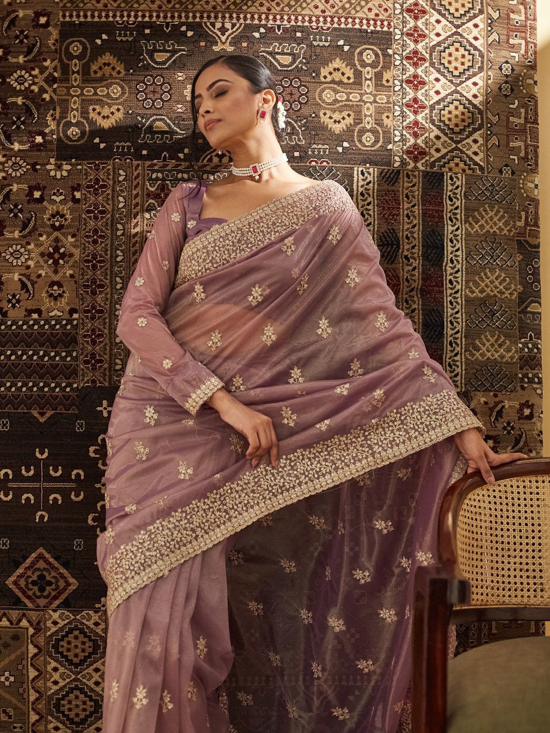 kasee Floral Zardozi Supernet Saree - Distacart