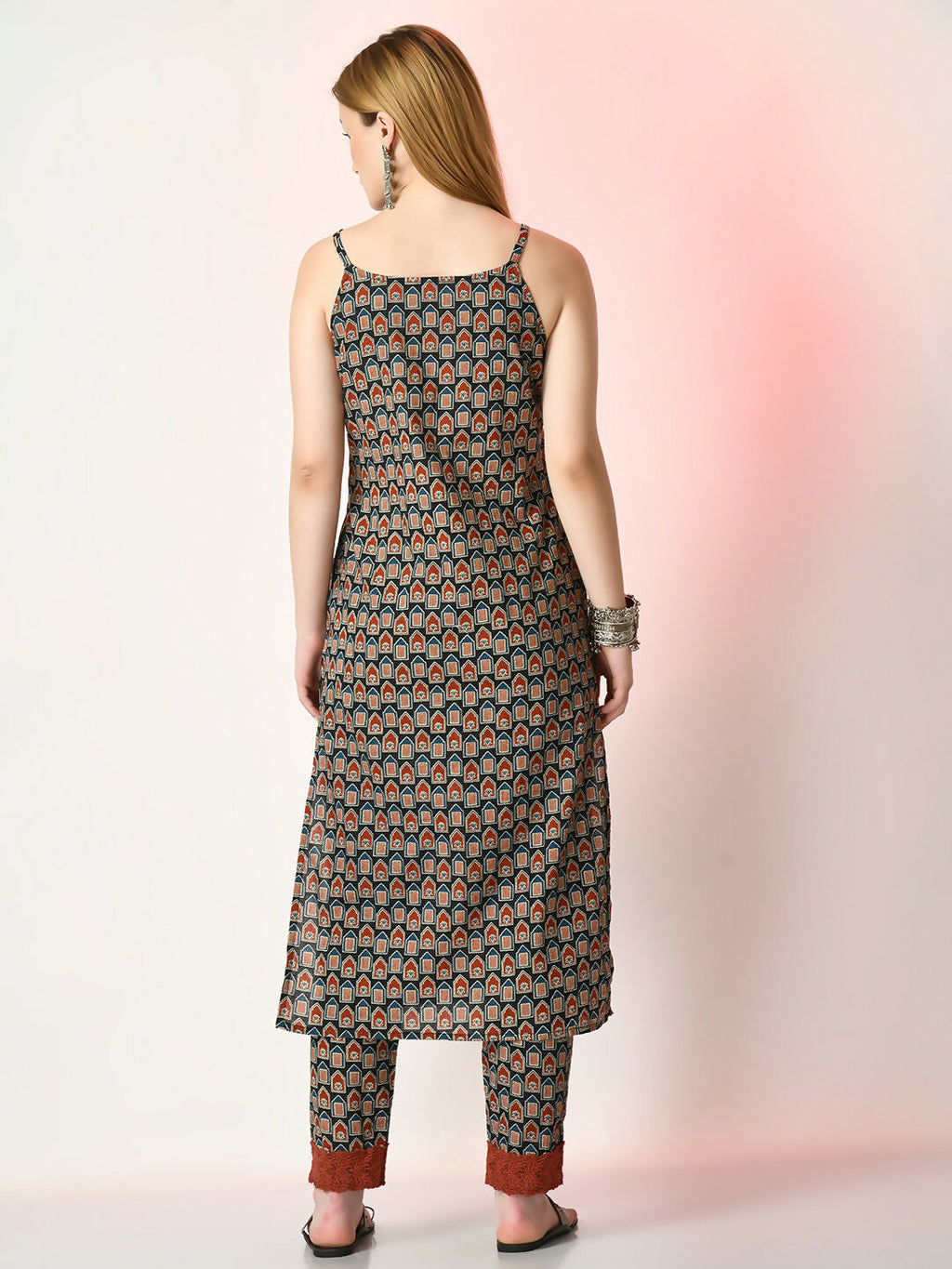 Myshka Women's Multi Printed Kurta With Trousers