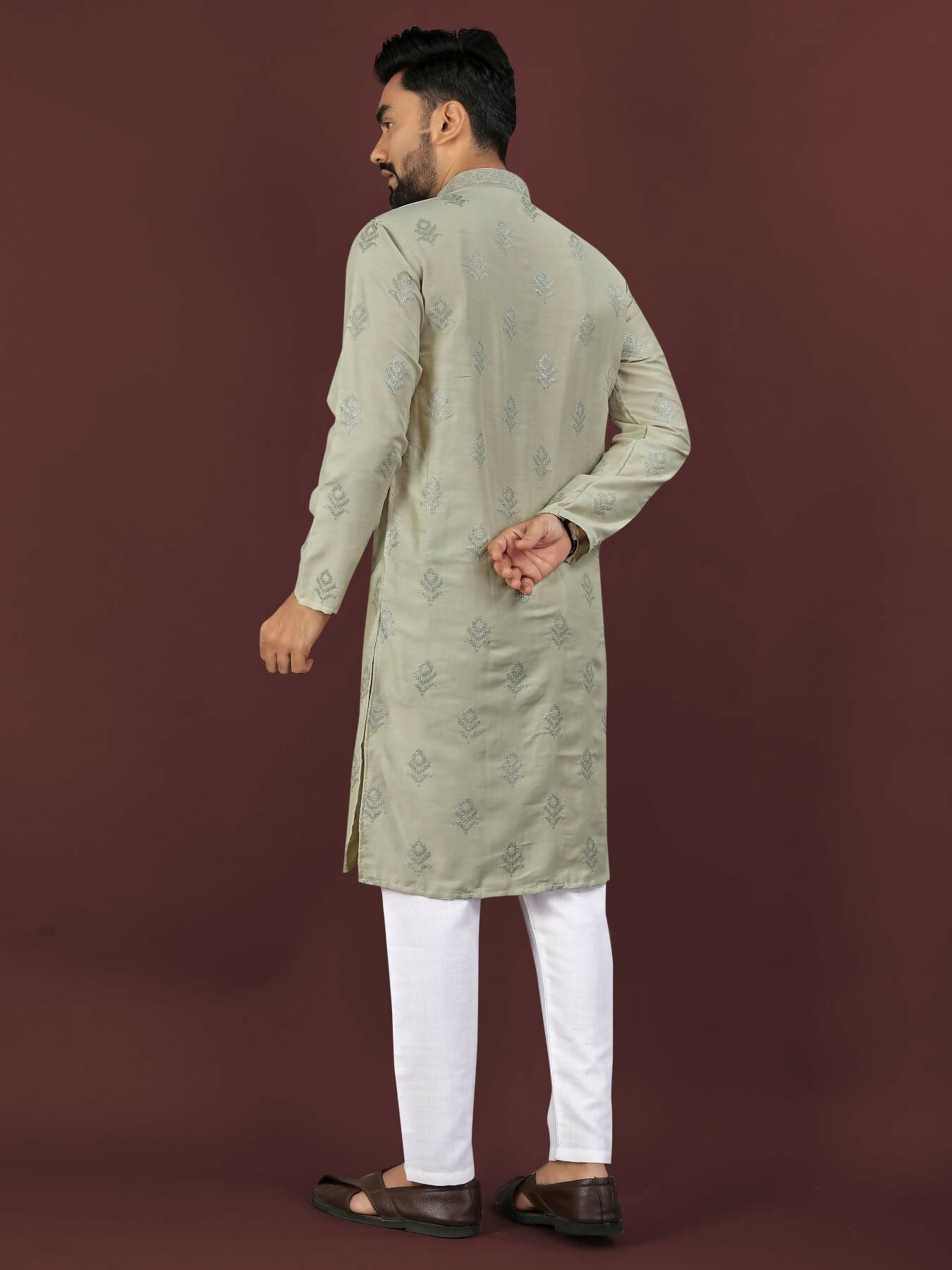 Anaita Green Embroidered Silk Straight Kurta