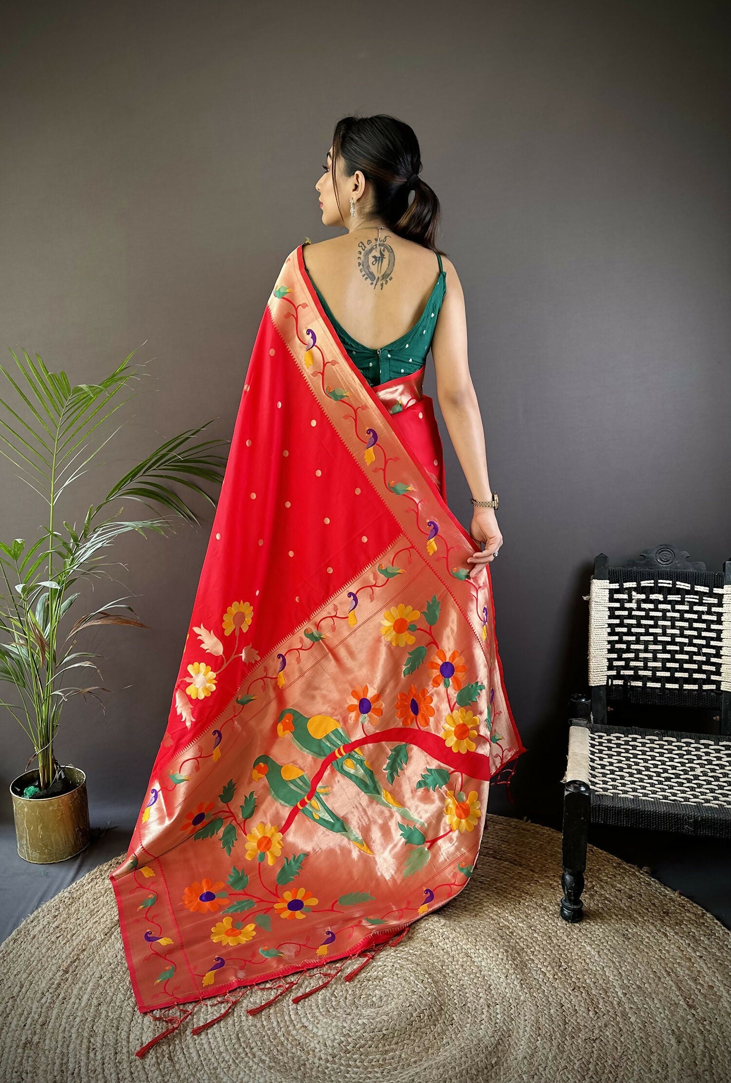Joban Fashion Red Zari Woven Floral Motifs Soft Silk Paithani Silk Saree - Distacart