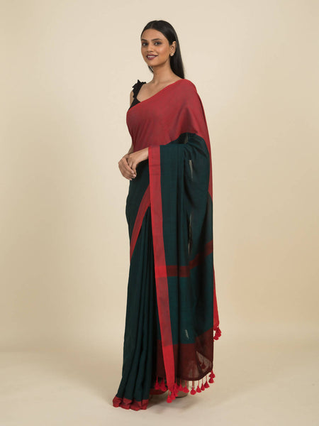 Suta Green Red Colourblocked Pure Cotton Saree