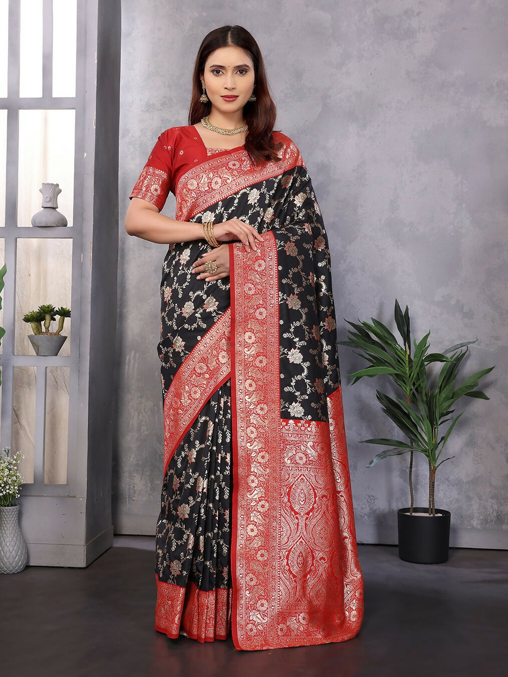 Joban Fashion Banarasi Black Woven Soft Silk Saree - Distacart