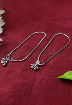 Mominos Fashion Kamal Johar Oxidised Silver Simple Anklets