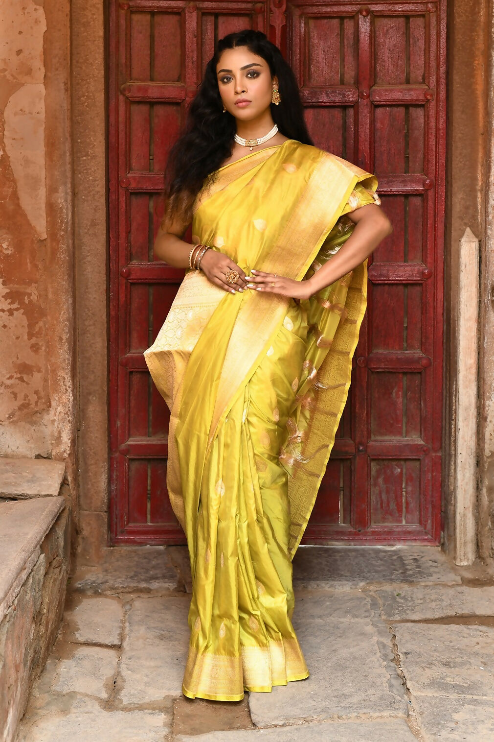 Joban Fashion Yellow Pure Katan Pure Handloom Banarasi Silk Saree