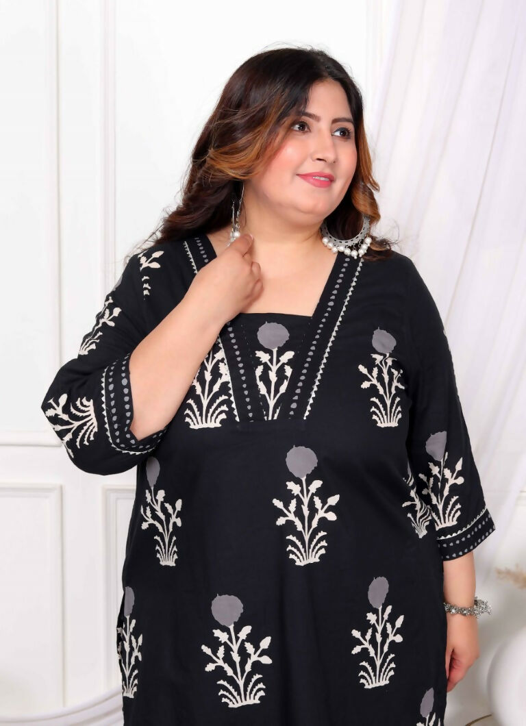 Miravan Women's Plus Size Cotton Gota Patti Black Floral Printed Straight Kurta Palazzo Set