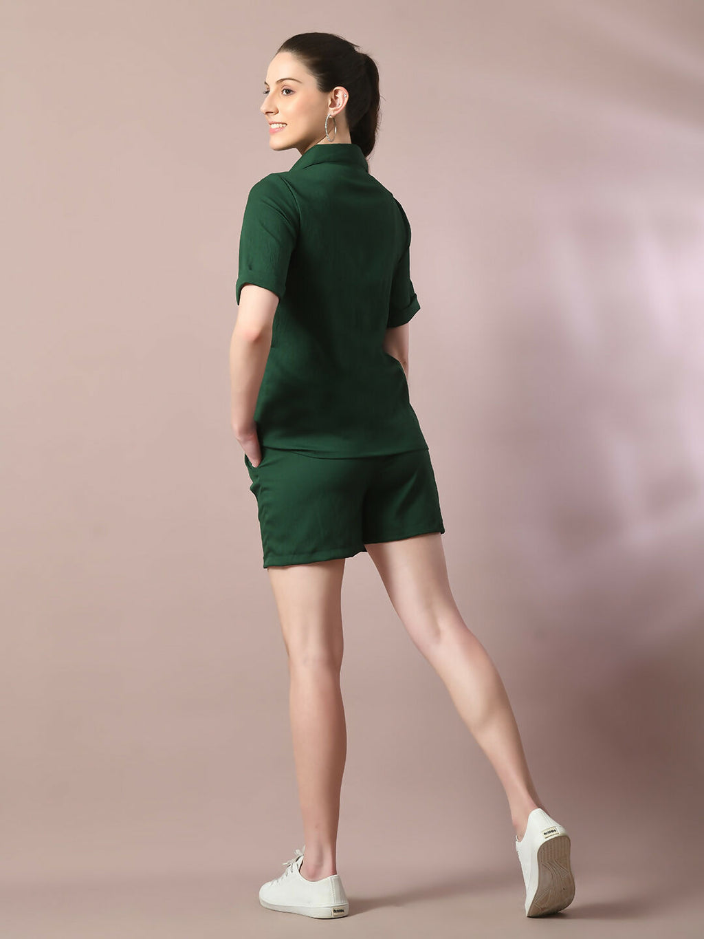 Myshka Women's Green Solid Shirt Collar Party Shirt With Shorts Co-ord set