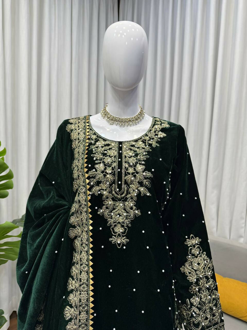 Vastranavya Green Viscose Velvet Cording Sequence With Moti Work Top-Bottom With Dupatta - Distacart