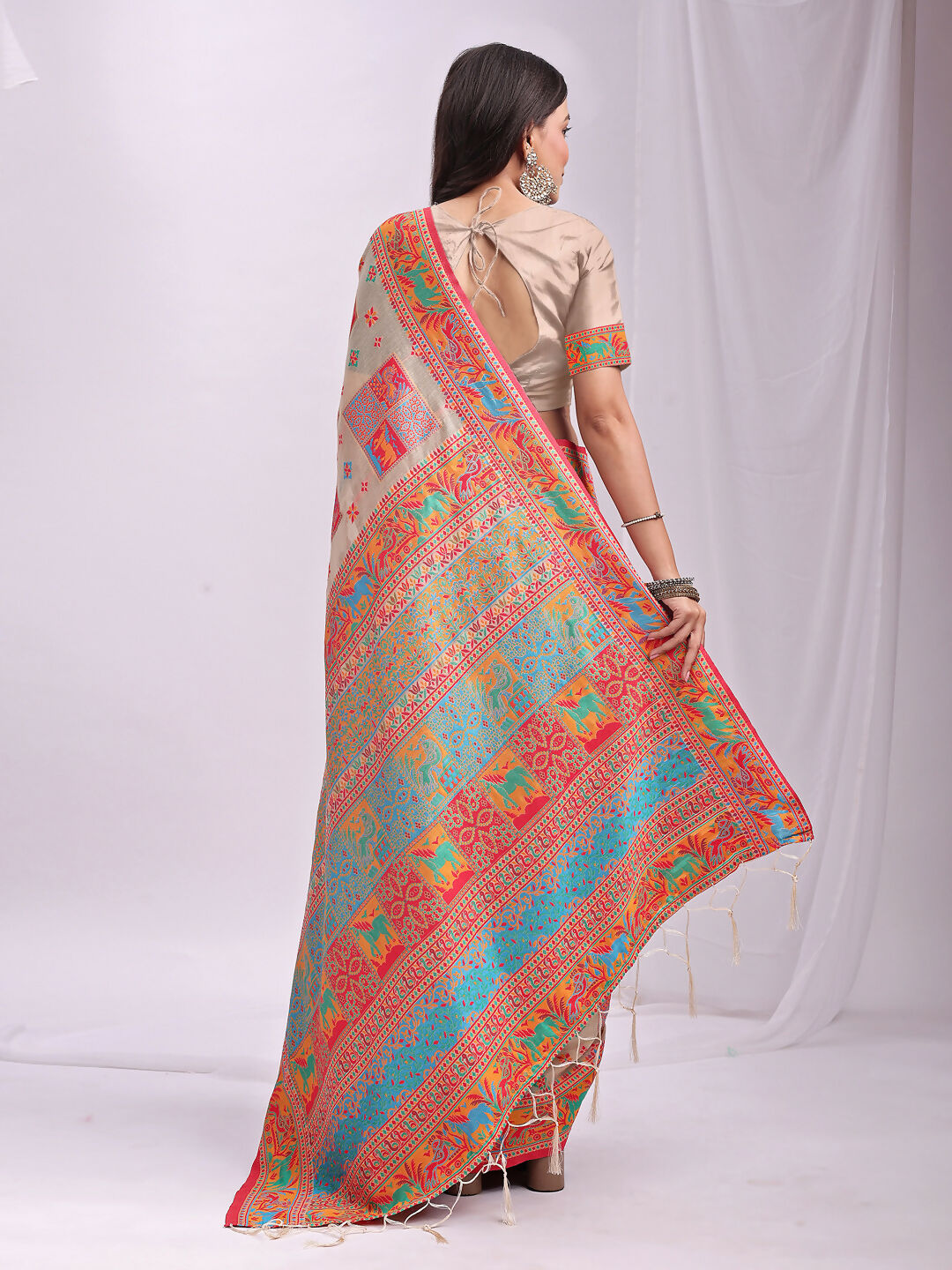 Shree Shyam Fashion Vastraloom Off White Linen Cotton Saree