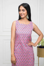 Myshka Women Pink Solid Cotton Straight Round Neck Kurtas - Distacart