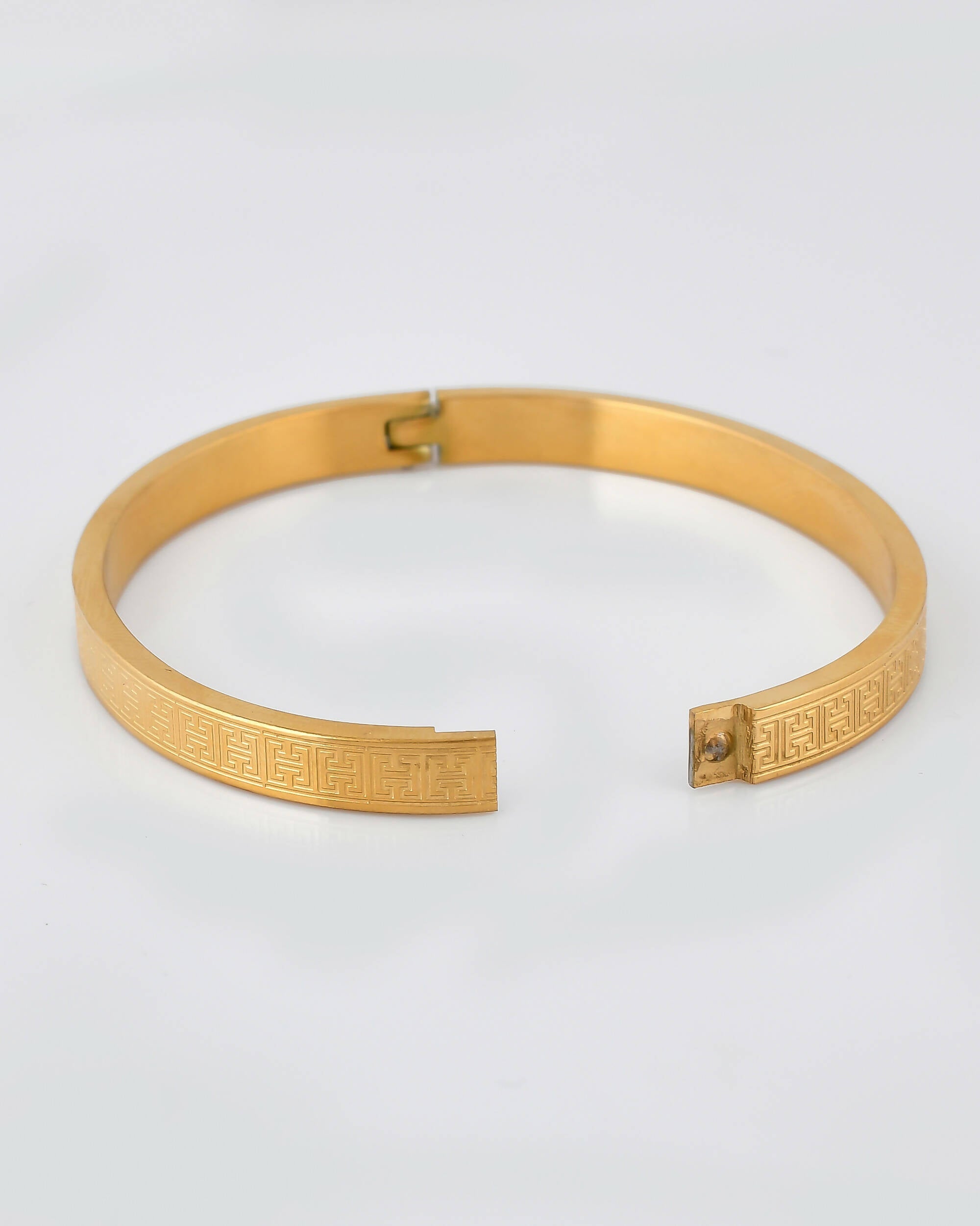 VOJ Stainless Steel Gold-plated Bracelet - Distacart
