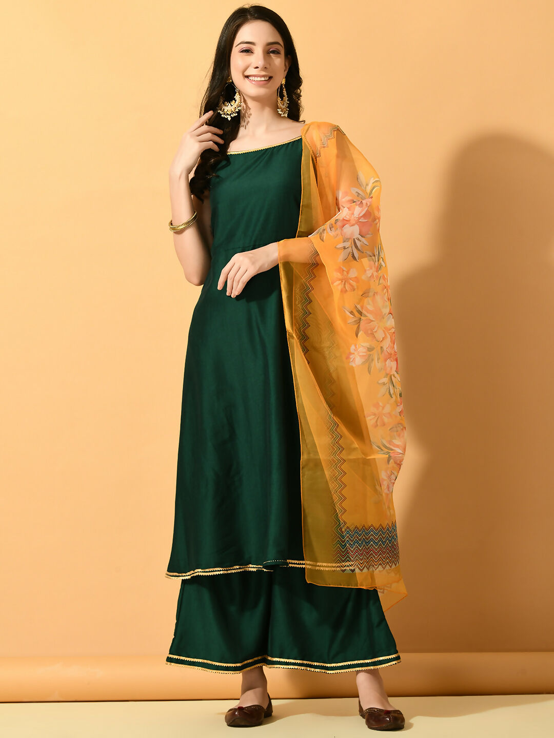 Myshka Women's Green Solid Party Kurta Sets