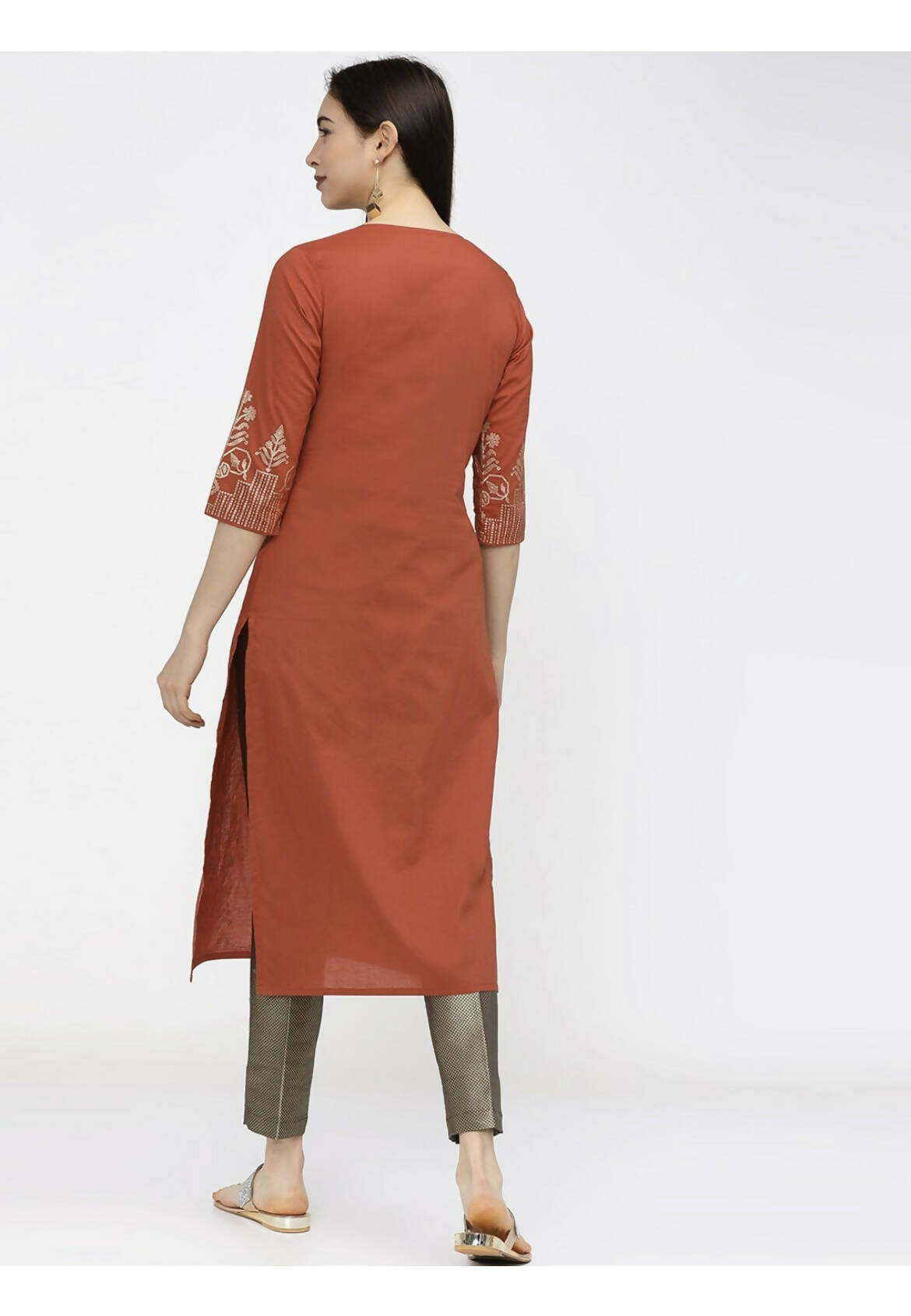 Cheera Embellished Daily Wear Cotton Blend Kurta - Brown
