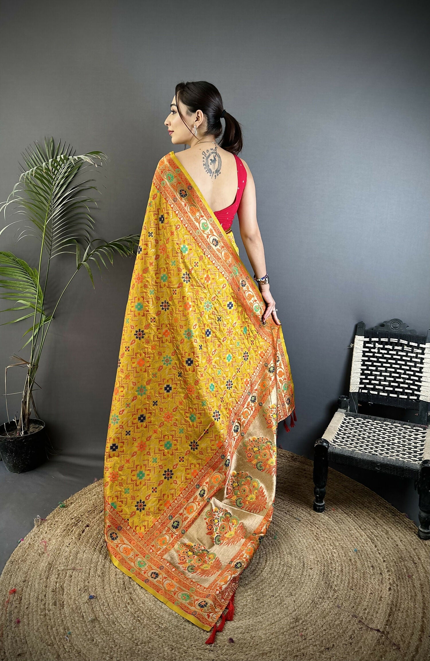 Joban Fashion Golden Yellow Banarasi Soft Silk Woven Saree - Distacart