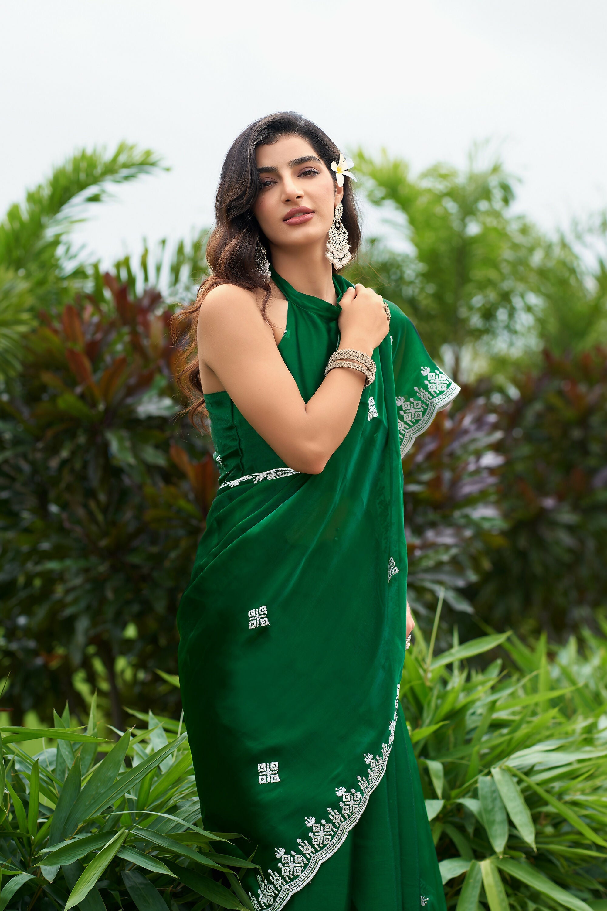 Vastranavya Green Embroidery Work Shimmer Chiffon Saree with Unstitched Blouse - Distacart