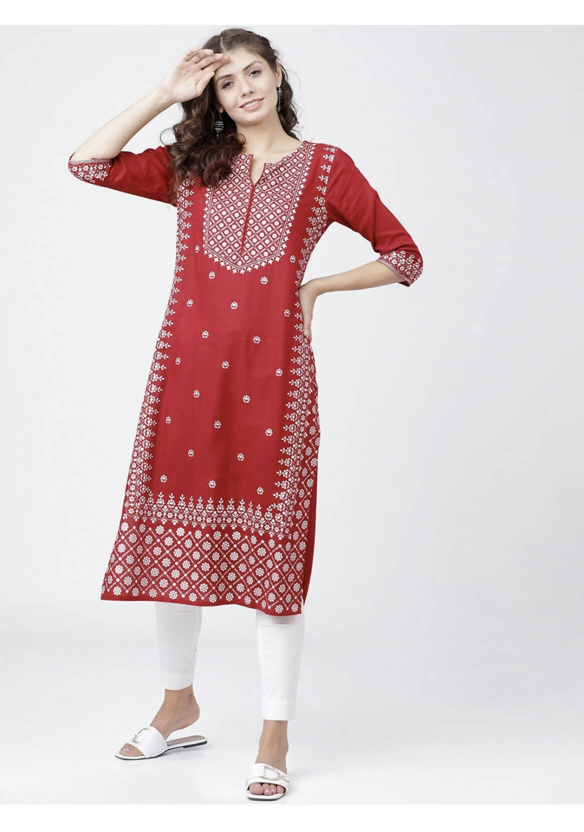 Cheera Embellished Daily Wear Cotton Blend Kurta - Red & White