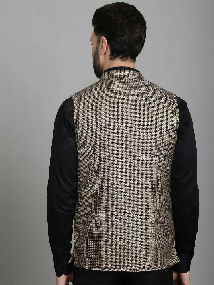 Even Apparels Nehru Jacket With Welt Pockets - Beige