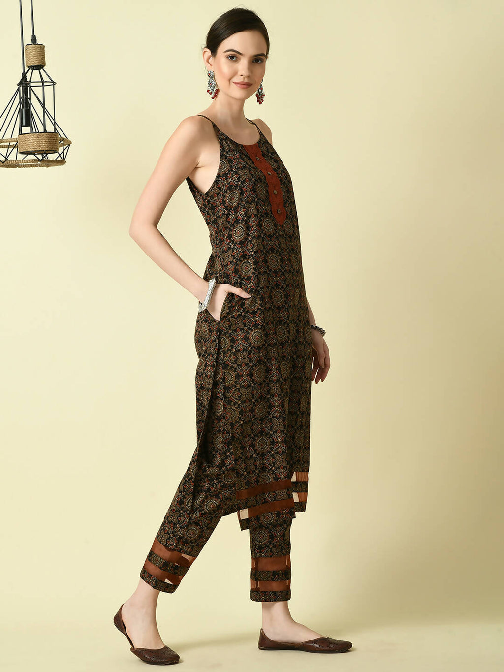 Myshka Women's Multi Straight Printed Kurta