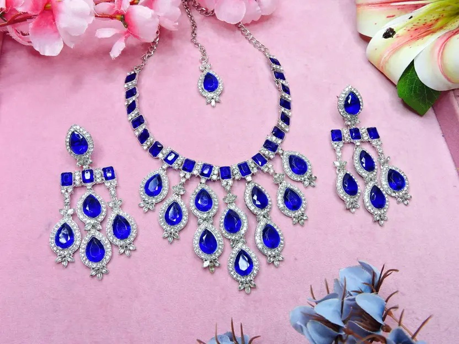 Jewel City Teardrop Bridal Necklace Set with Earrings & Maang Tikka - Ethnic Wedding Jewelry for Brides & Parties