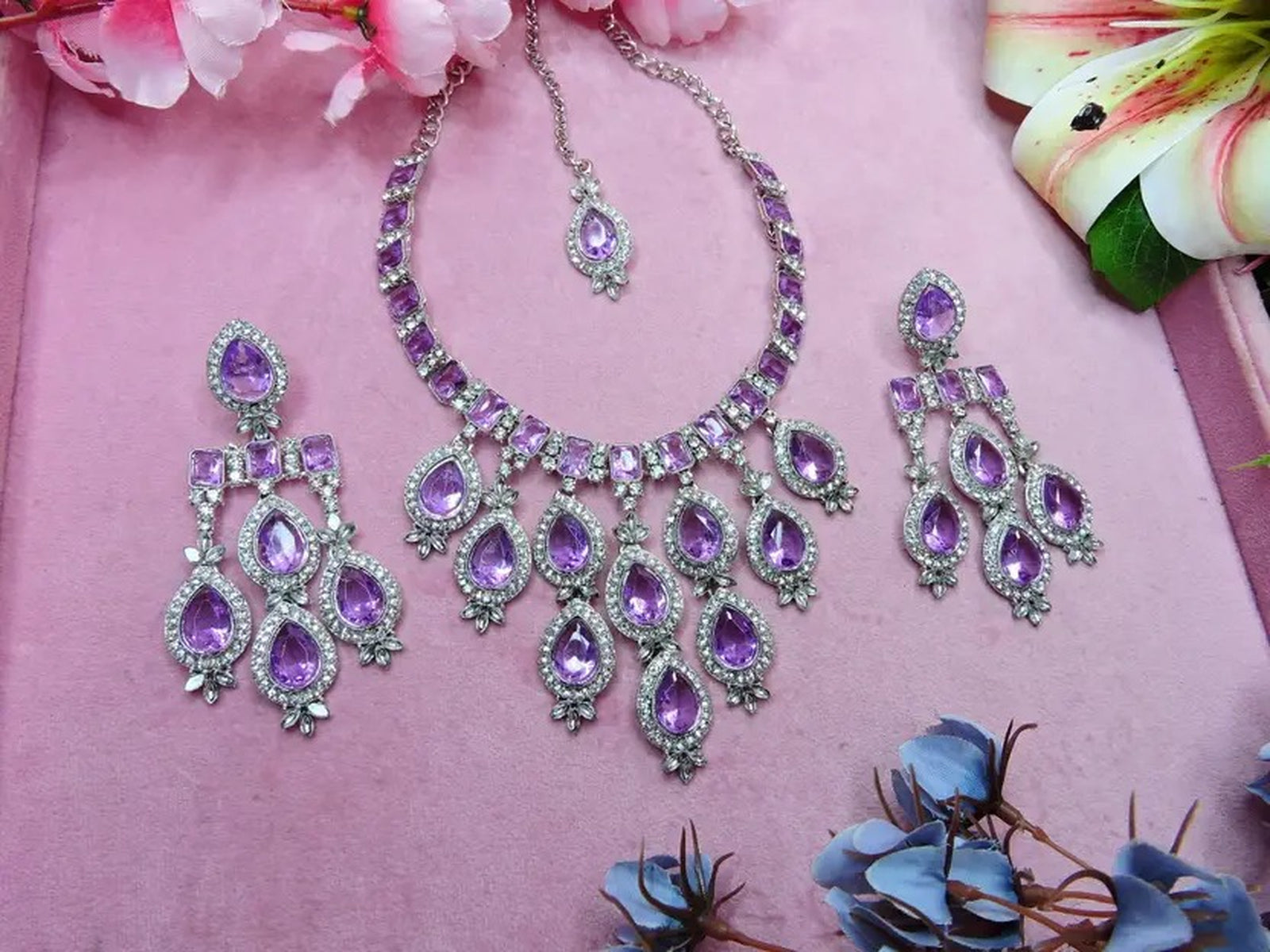 Jewel City Teardrop Bridal Necklace Set with Earrings & Maang Tikka - Ethnic Wedding Jewelry for Brides & Parties