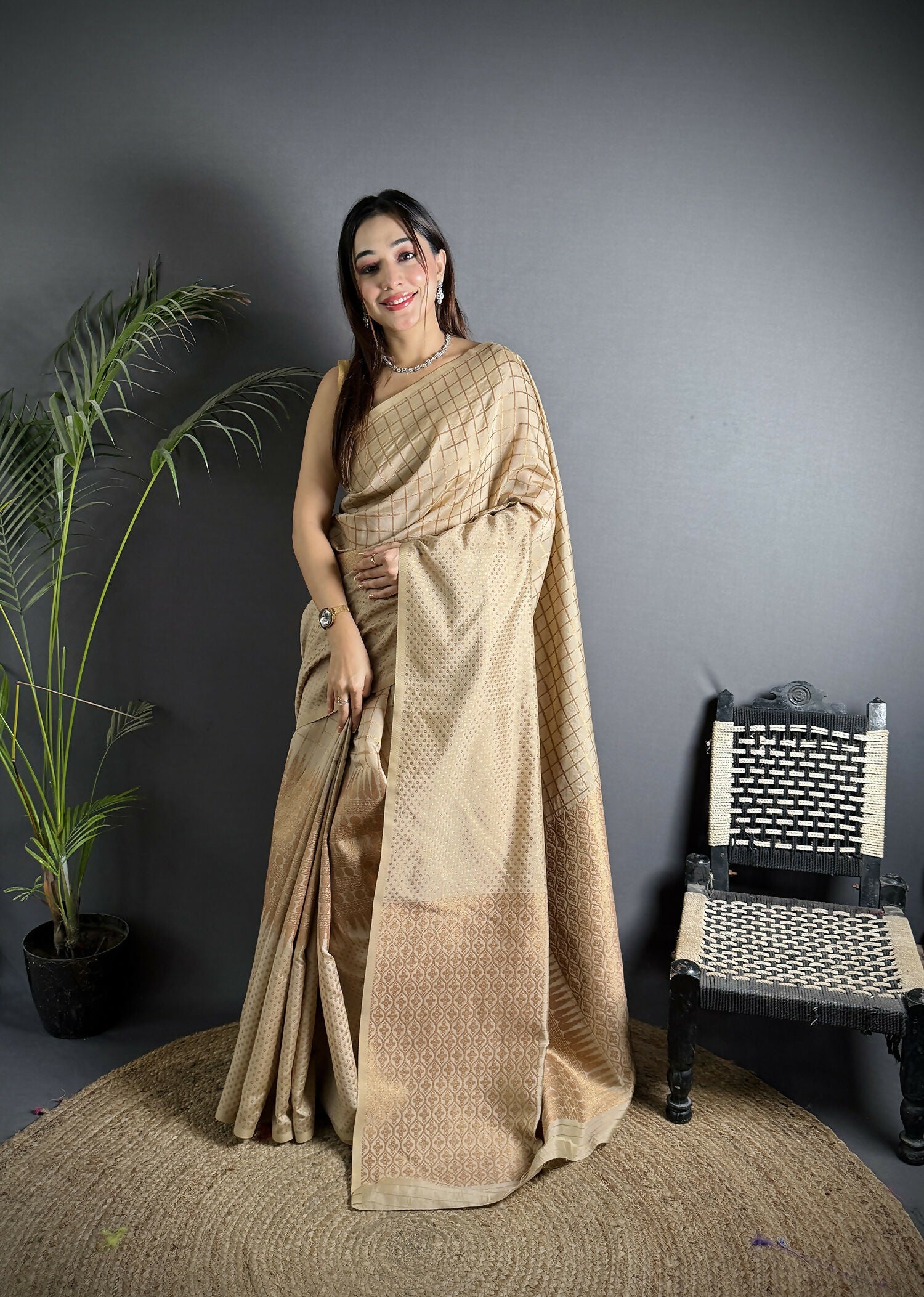 Joban Fashion Ivory Banarasi Soft Lichi Silk Checks & Woven Saree - Distacart