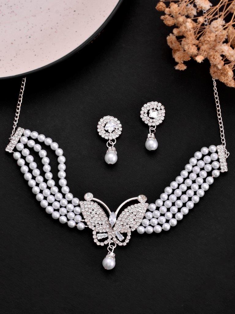 VOJ Gold-Polished Kundan Studsed And Beaded Choker Necklace and Earring Set