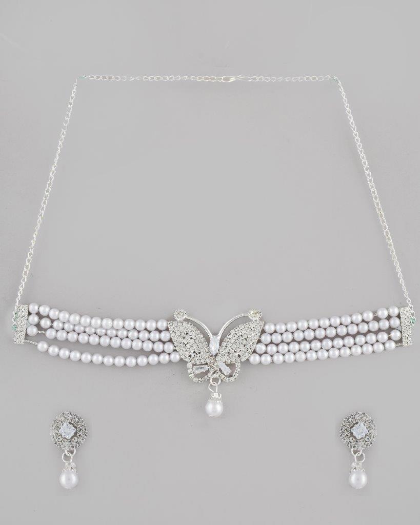 VOJ Gold-Polished Kundan Studsed And Beaded Choker Necklace and Earring Set