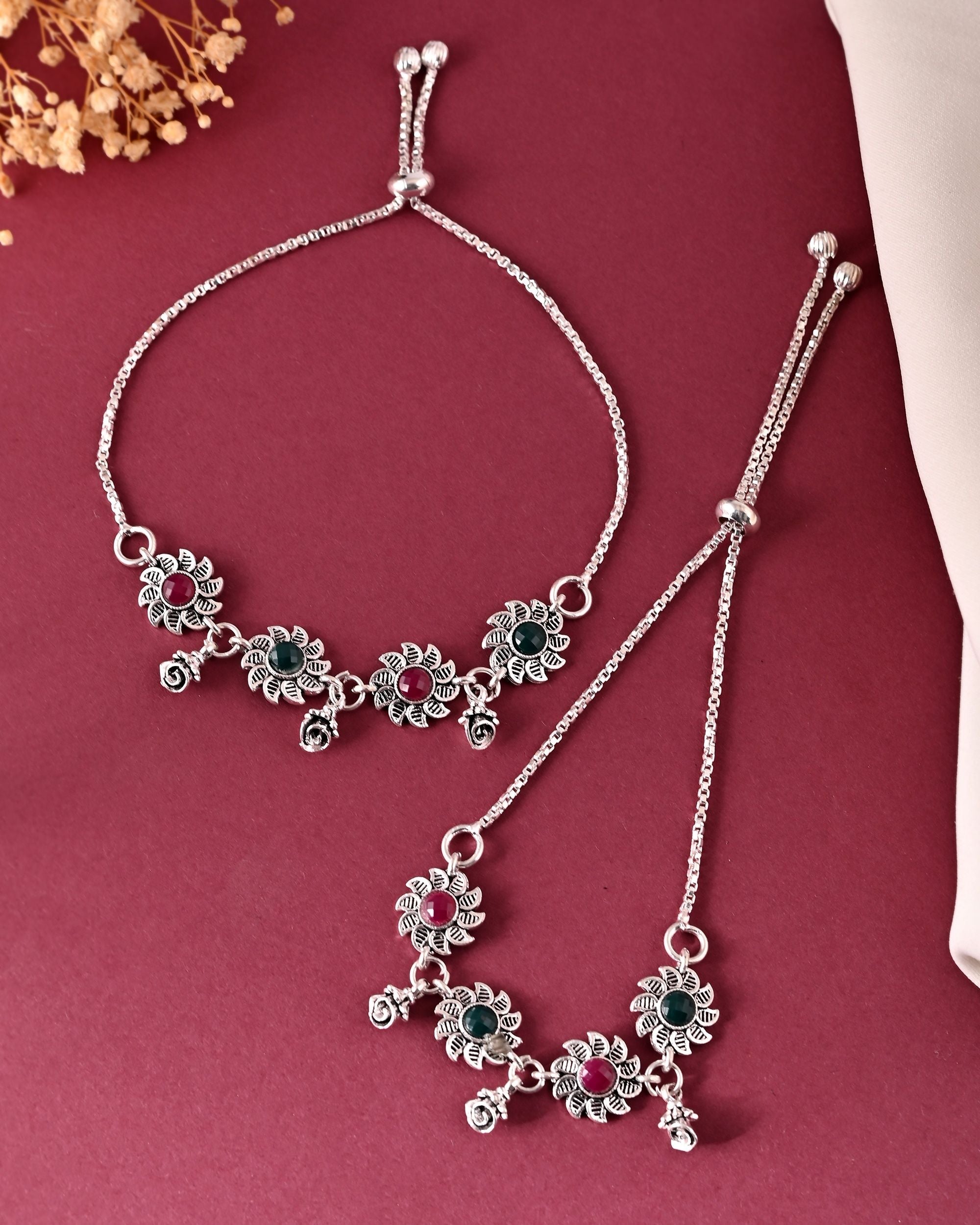 VOJ Set of 2 Silver Plated Floral Designed Stone Studded Anklet
