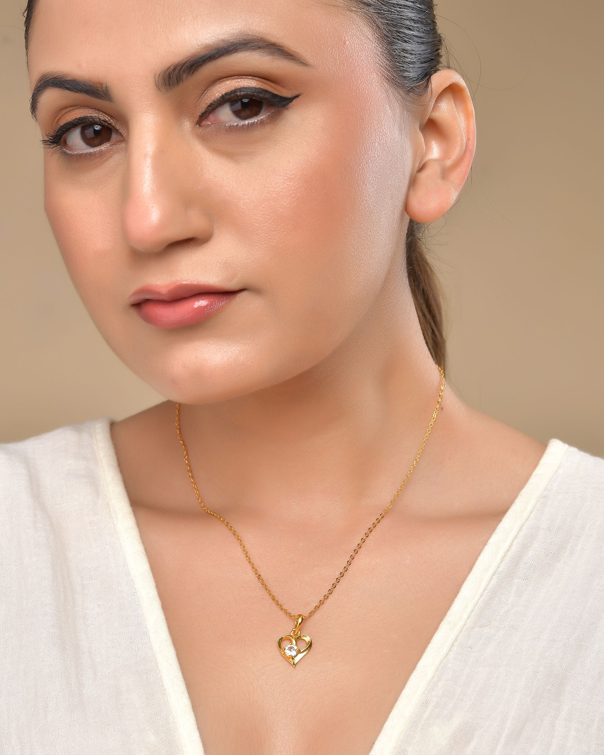 VOJ Gold Polished Chain With Heart Shaped Pendant - Distacart