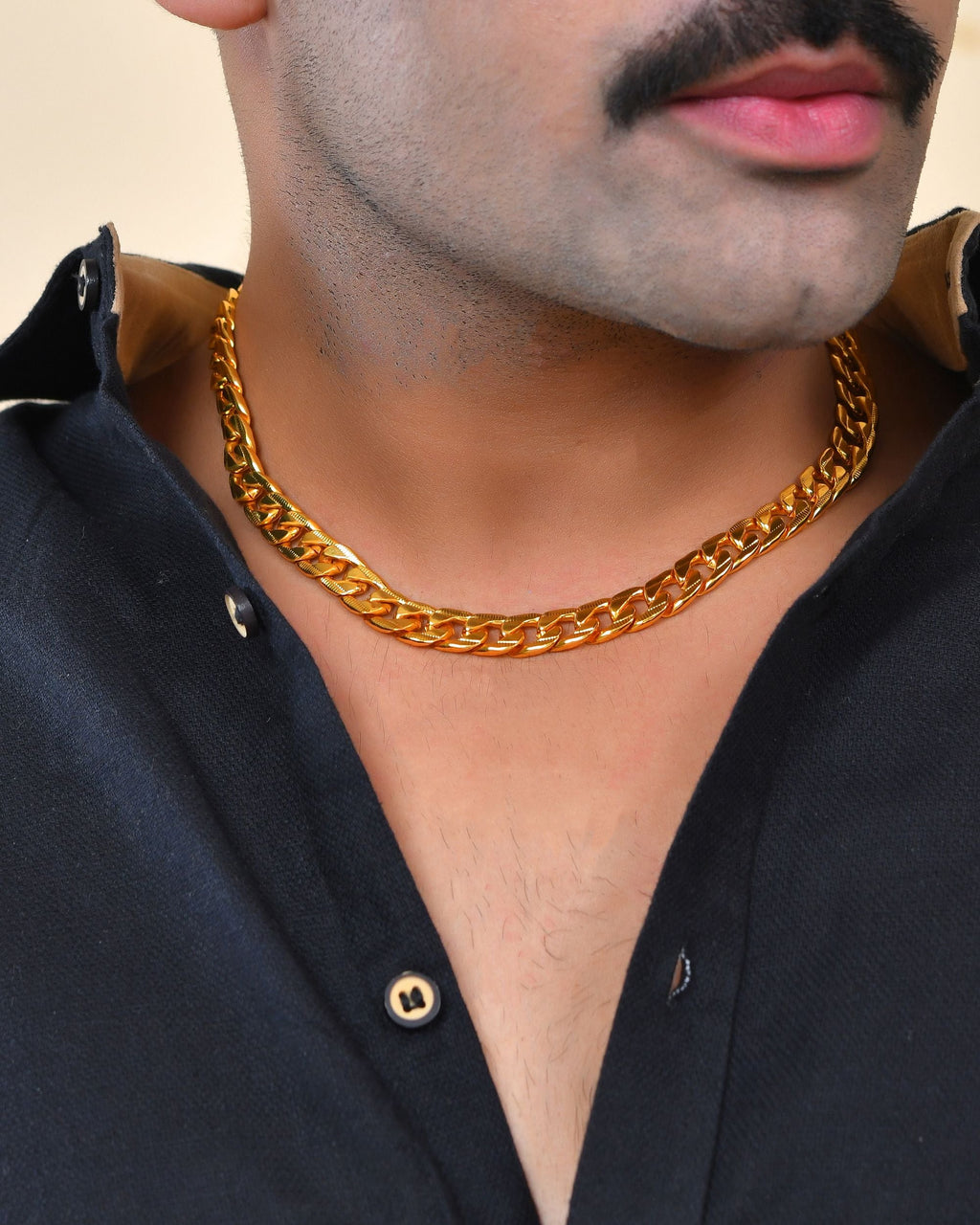 VOJ Gold Polished Stainless Steel Thick Linked Chain - Distacart