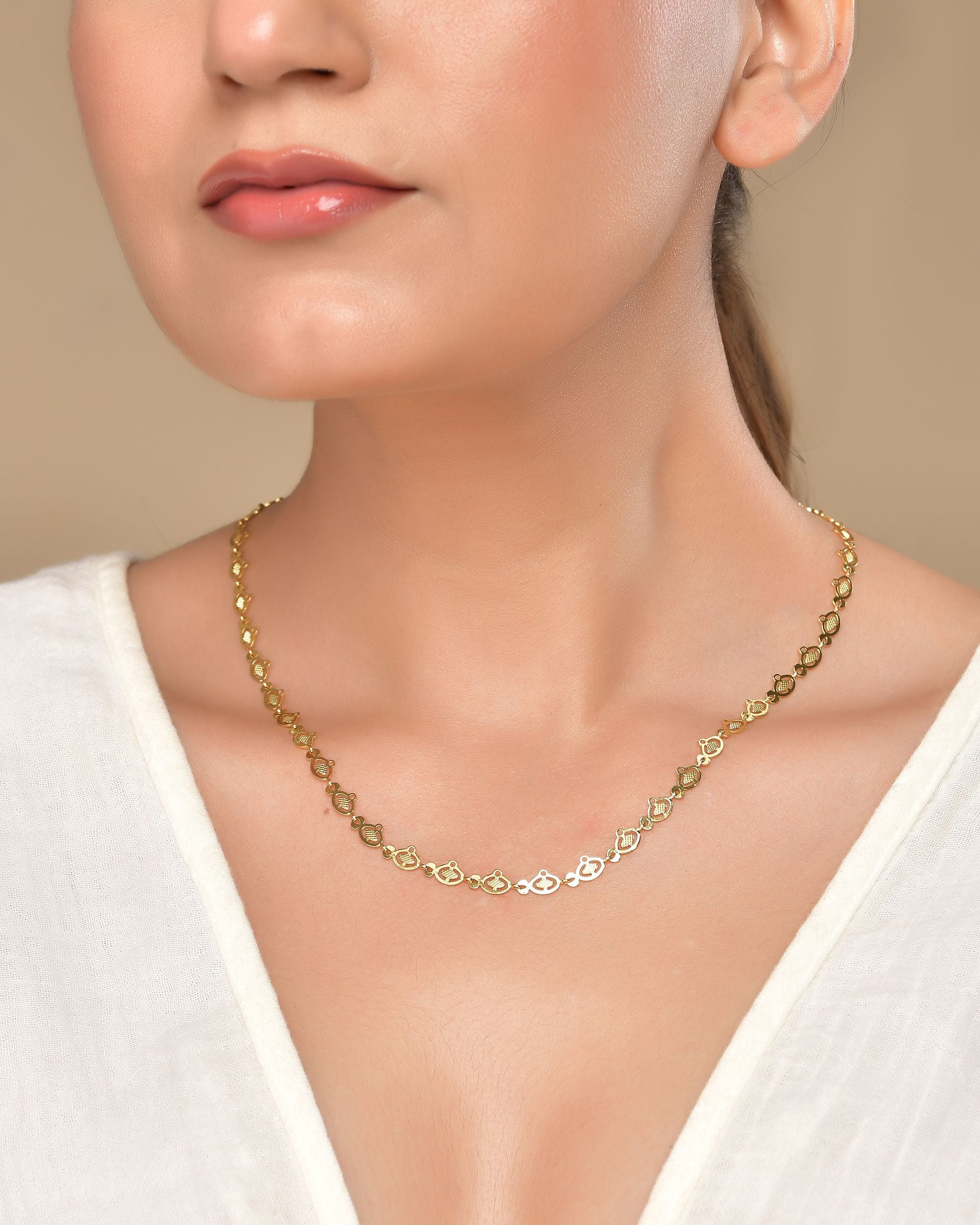 VOJ Gold Polished Oval Shaped Minimal Chain For Women - Distacart