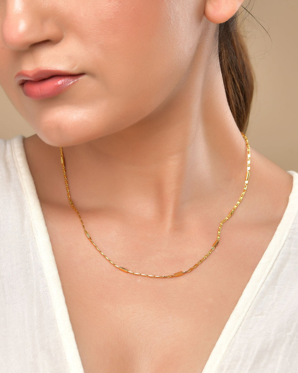 VOJ Pipe Shaped Classic Chain For Women - Distacart