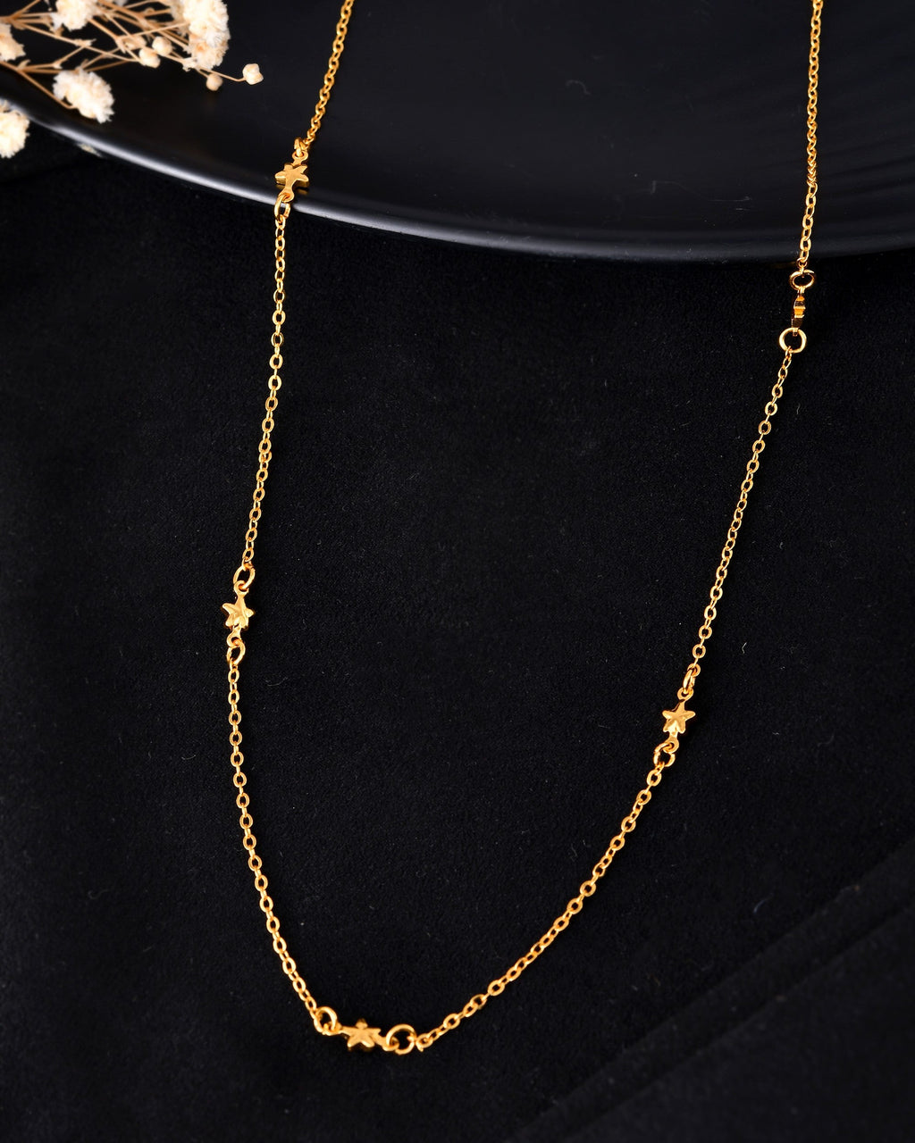 VOJ Gold Polished Star Shaped Minimal Chain For Women - Distacart