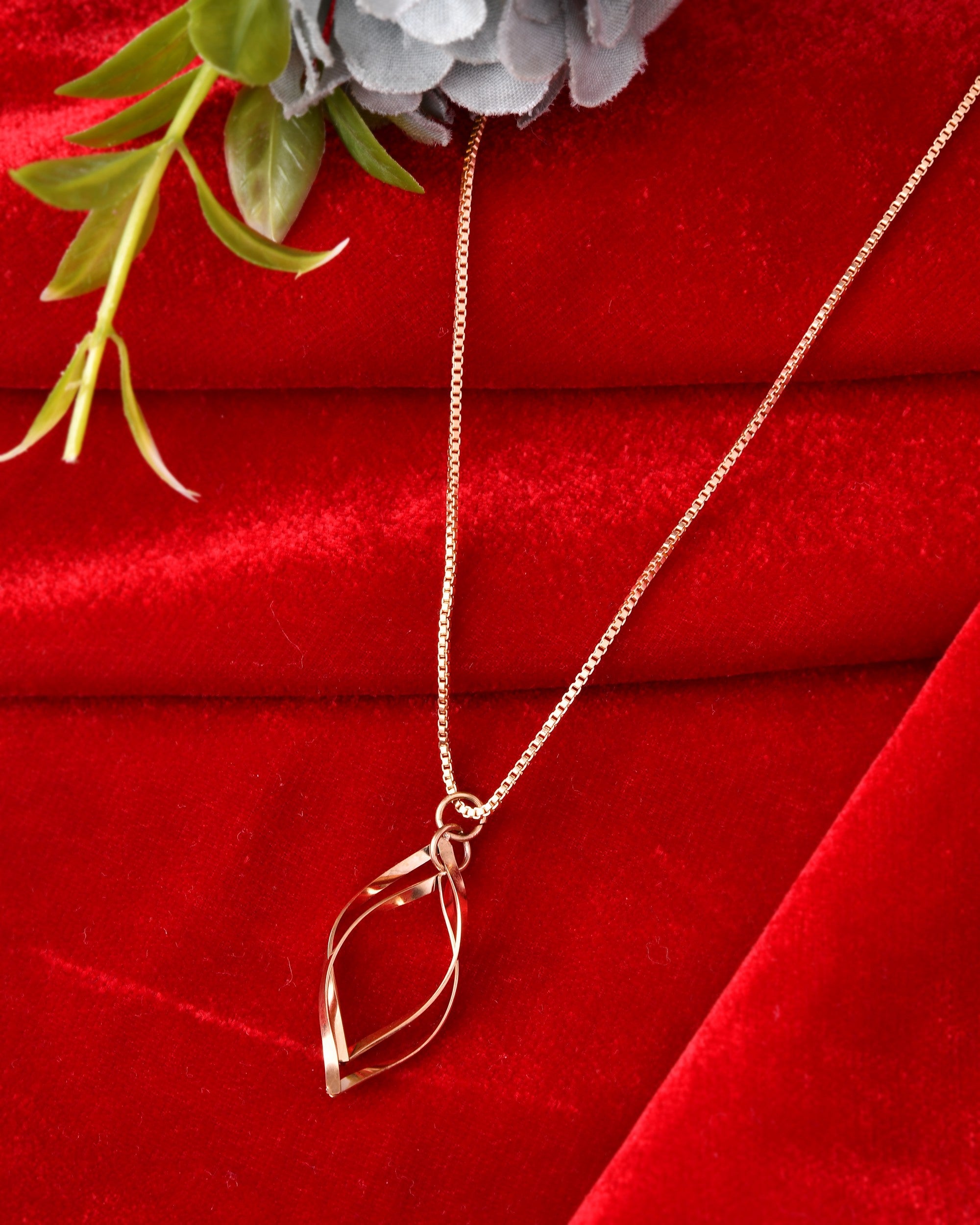 VOJ Rose Gold Polished Chain With Designer Pendant - Distacart
