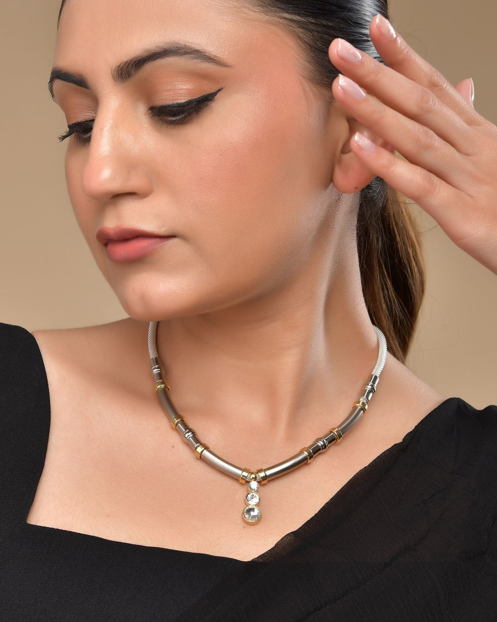 VOJ Silver Plated Elegant Stainless Steel Designer Necklace