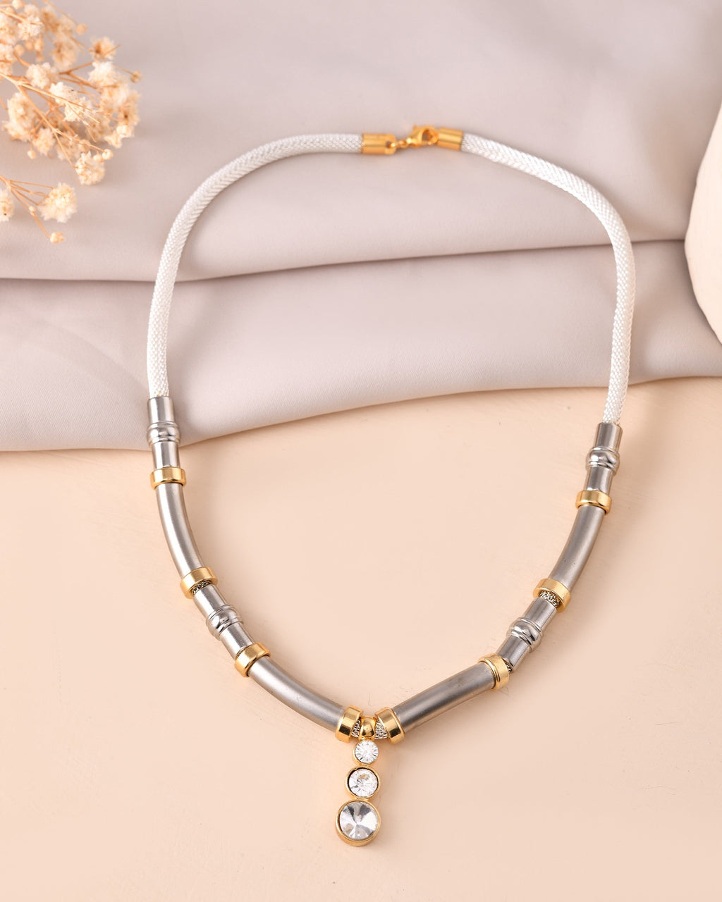 VOJ Silver Plated Elegant Stainless Steel Designer Necklace