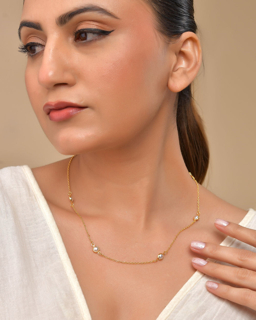 VOJ Gold Polished Women Pearl Studded Stainless Steel Chain - Distacart