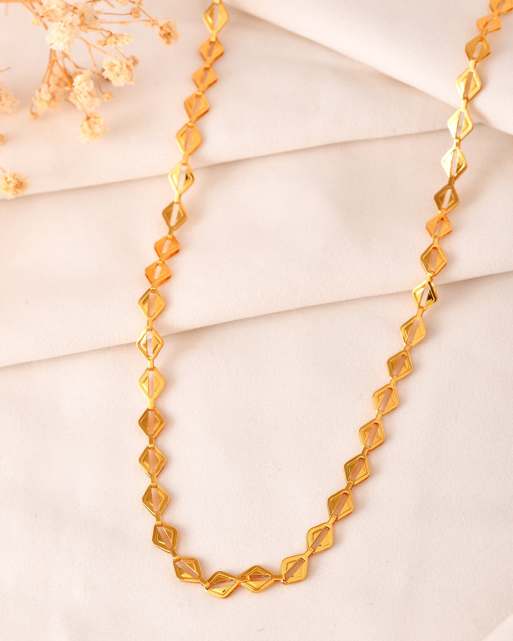 VOJ Gold Polished Geometrical Shaped Stainless Steel Chain For Women - Distacart