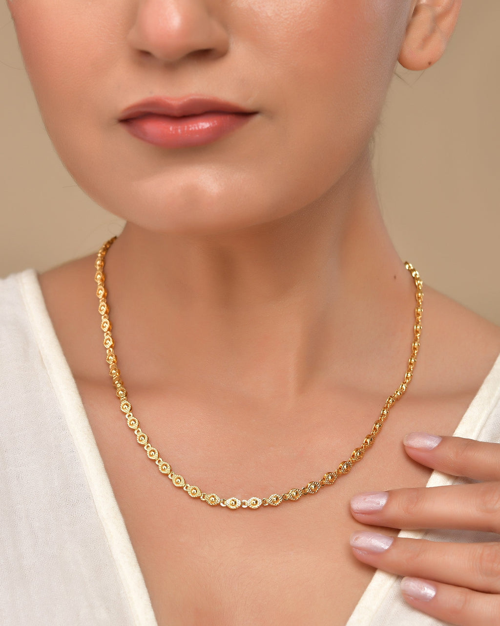 VOJ Gold Polished Oval Shaped Designer Chain For Women - Distacart