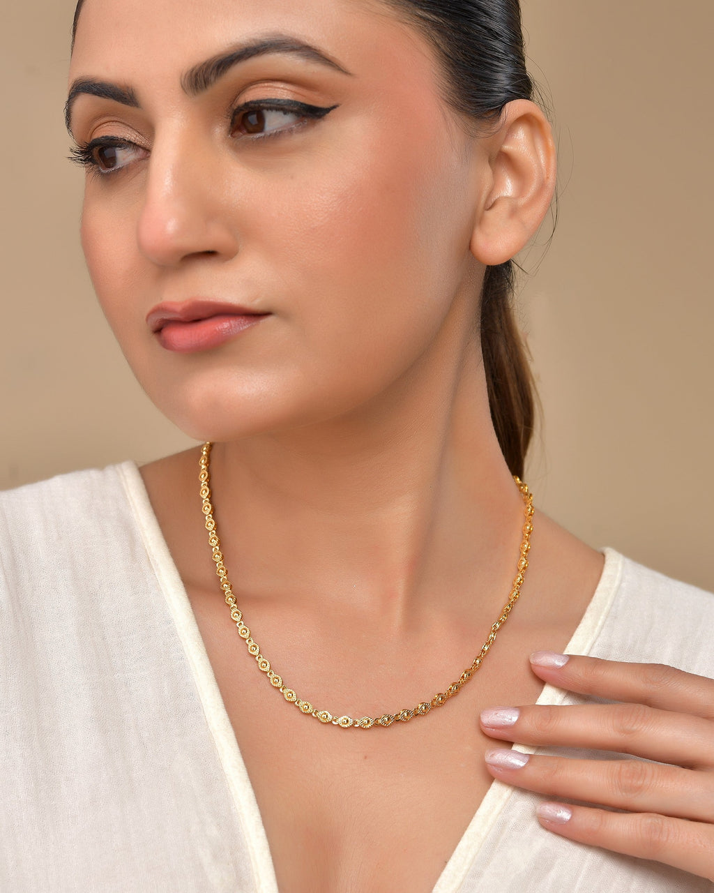 VOJ Gold Polished Oval Shaped Designer Chain For Women - Distacart