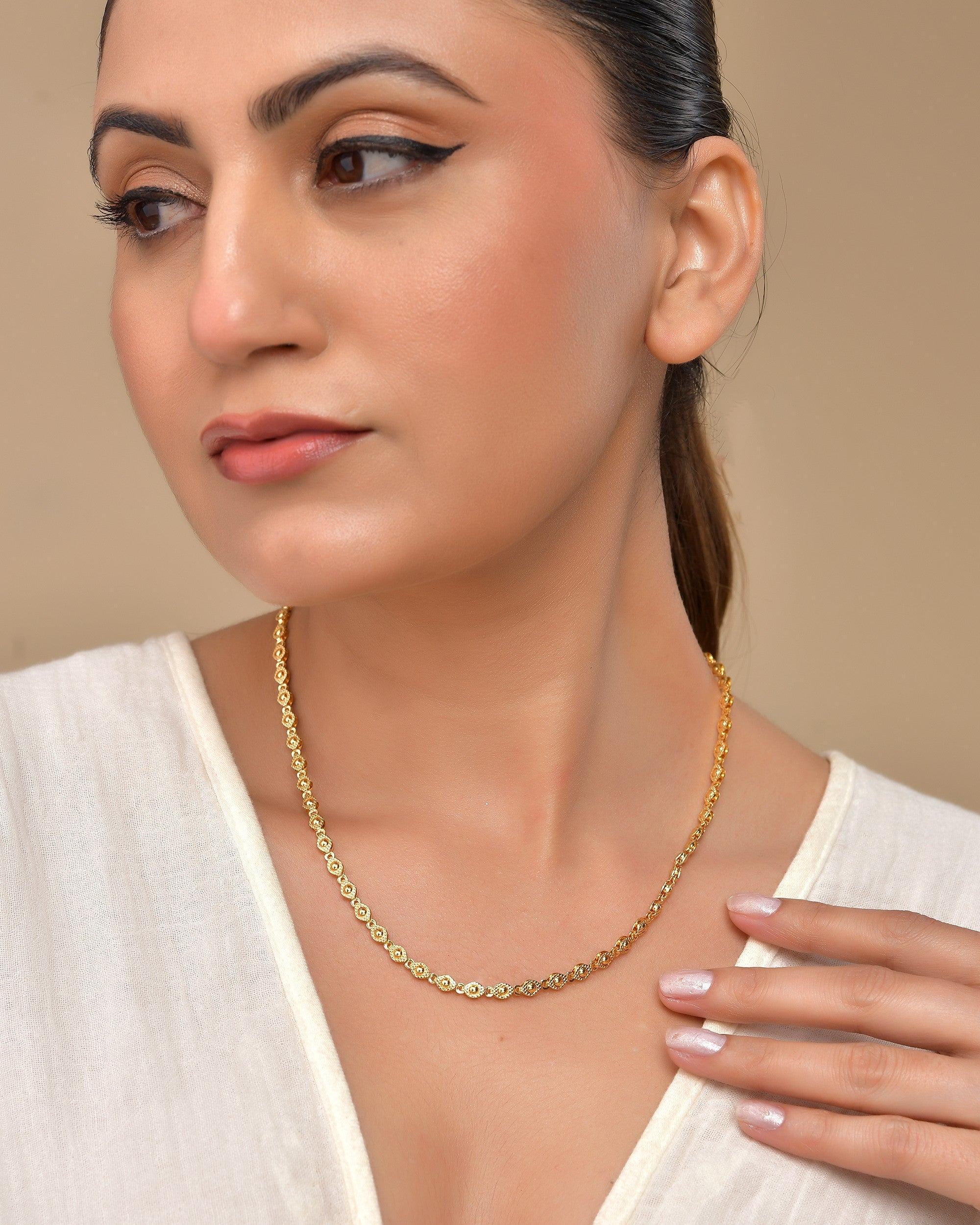 VOJ Gold Polished Oval Shaped Designer Chain For Women - Distacart