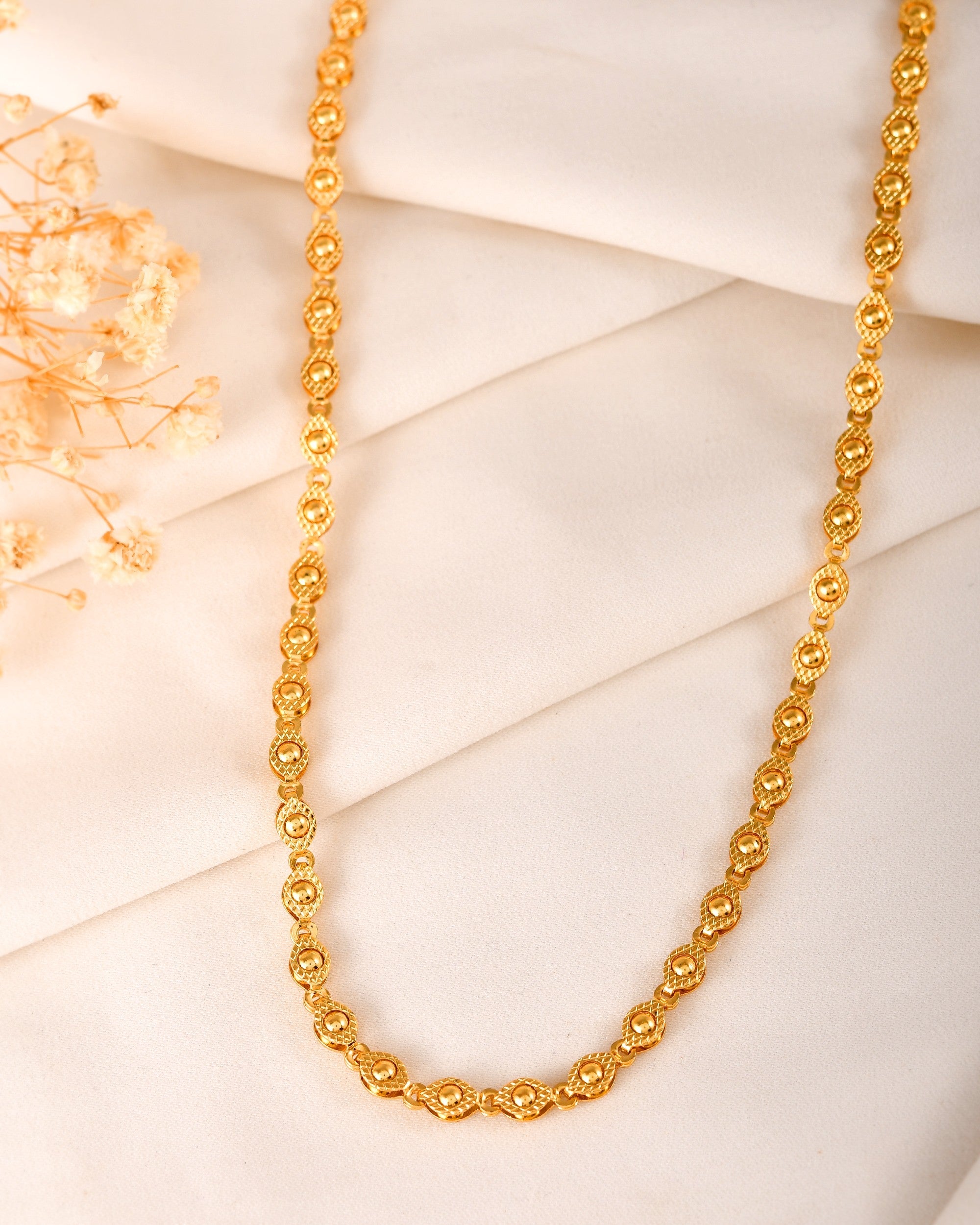 VOJ Gold Polished Oval Shaped Designer Chain For Women - Distacart